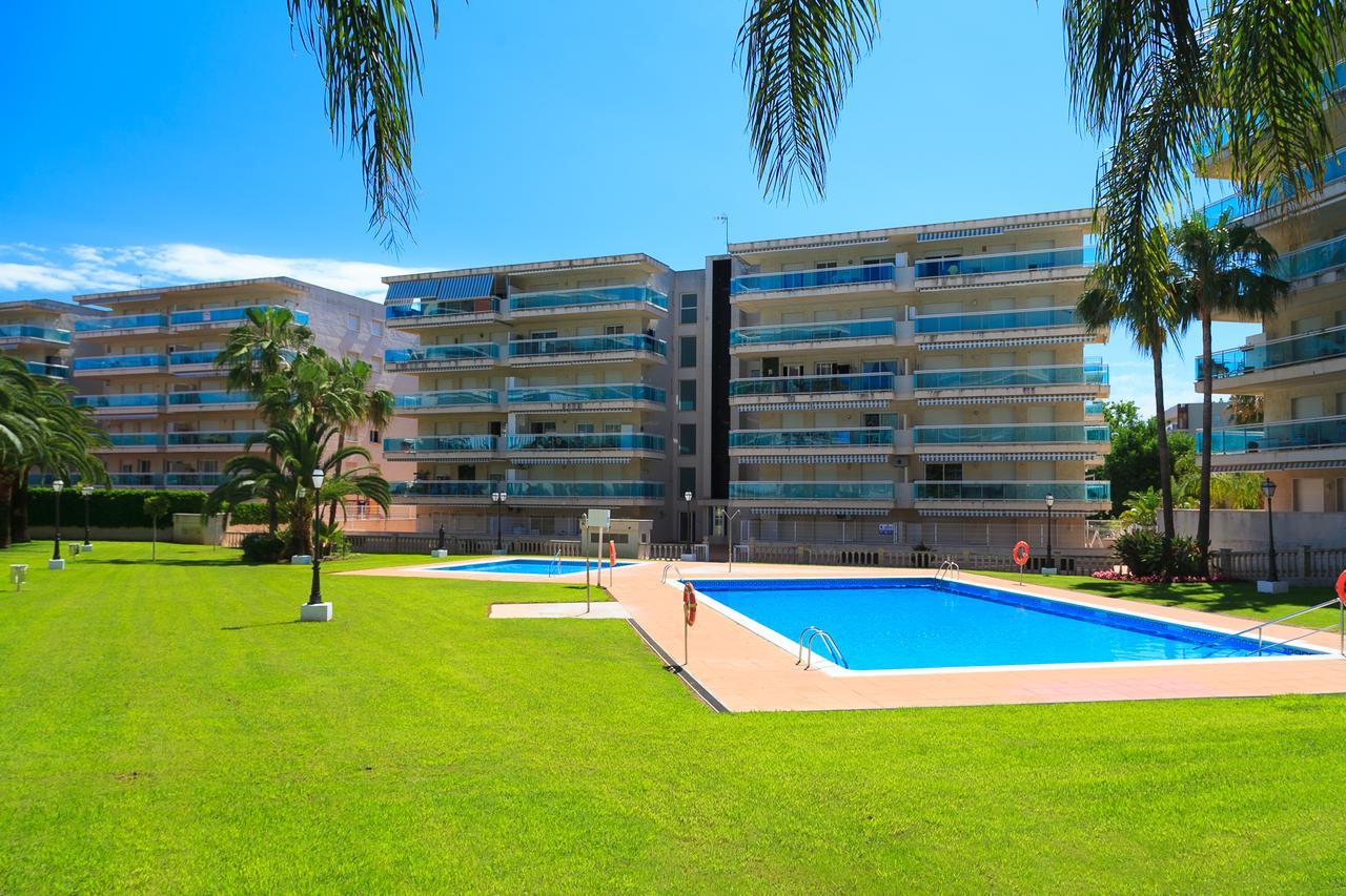 Uhc Village Park Apartments Salou Kültér fotó